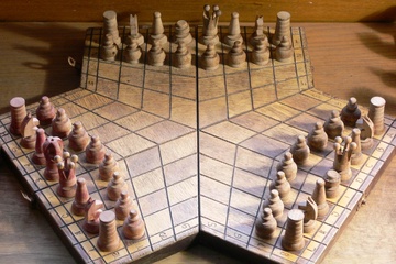 3 players chessboard.